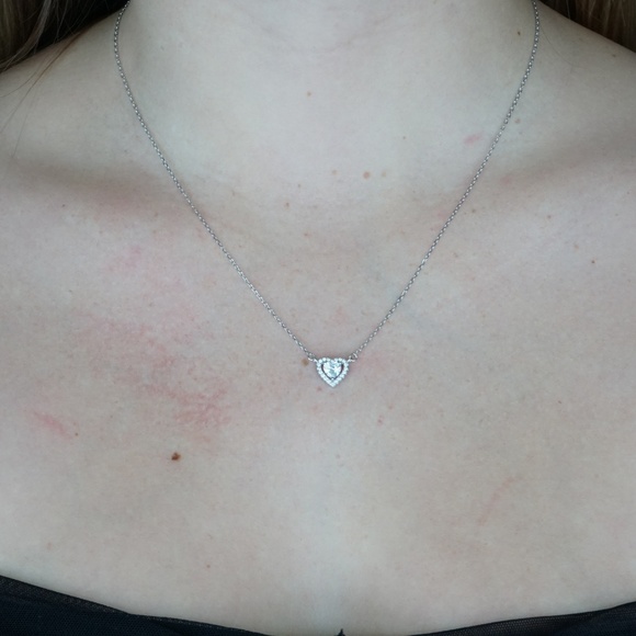 Sterling silver heart necklace - Picture 3 of 3